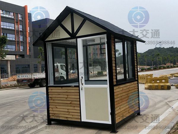 泉州市铁拓集团防腐木岗亭